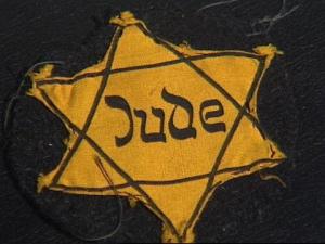 Photo credit: kirchenopfer.de. Artist unknown.